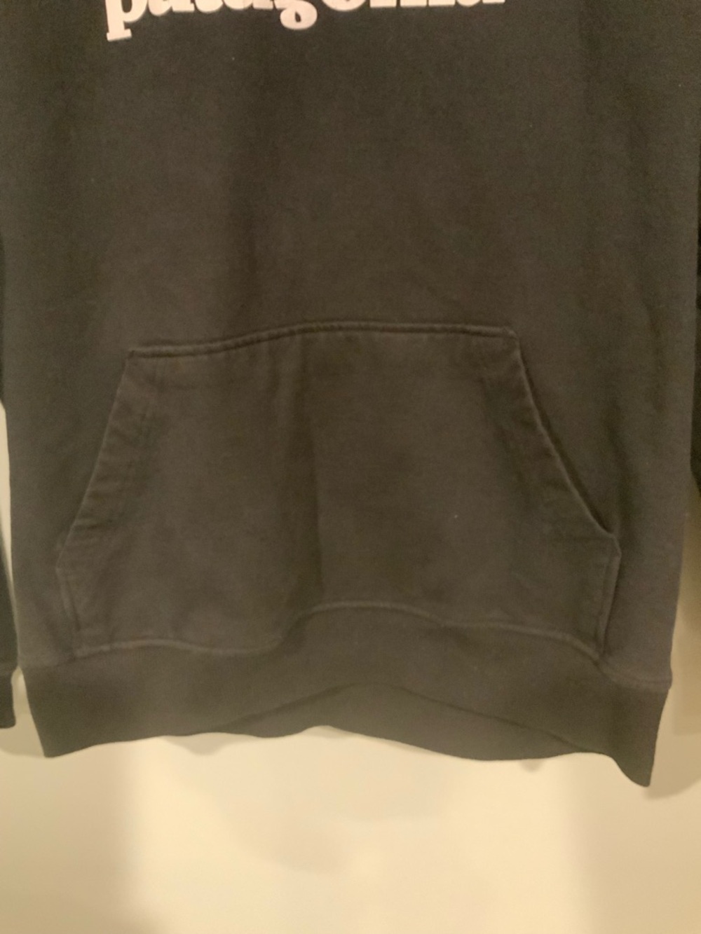 Patagonia Logo Hoodie Pullover Sweatshirt - Picture 3 of 8